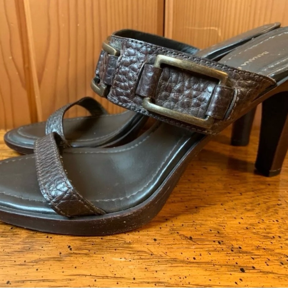 Banana Republic Brown Heeled Sandals-Rare